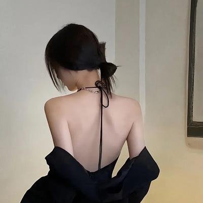 玫瑰荆棘